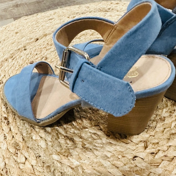 Brash Light Blue Chunk Heels - Picture 11 of 12